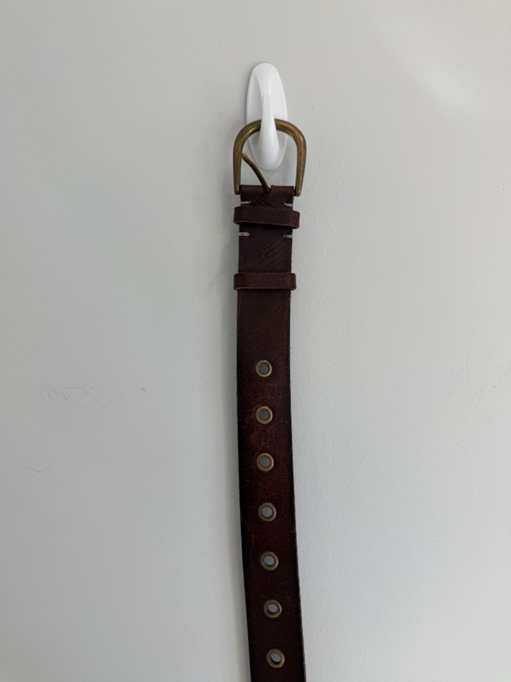 Frye Brown Full Grain Leather Belt Antique Brass Grommets Size L